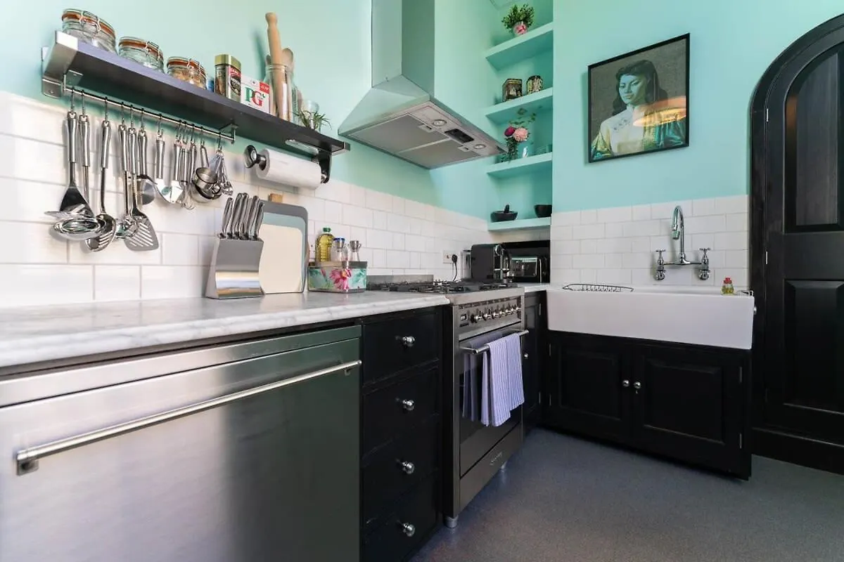 Host & Stay - Tranquility On Brunswick Square Brighton 0*,  United Kingdom
