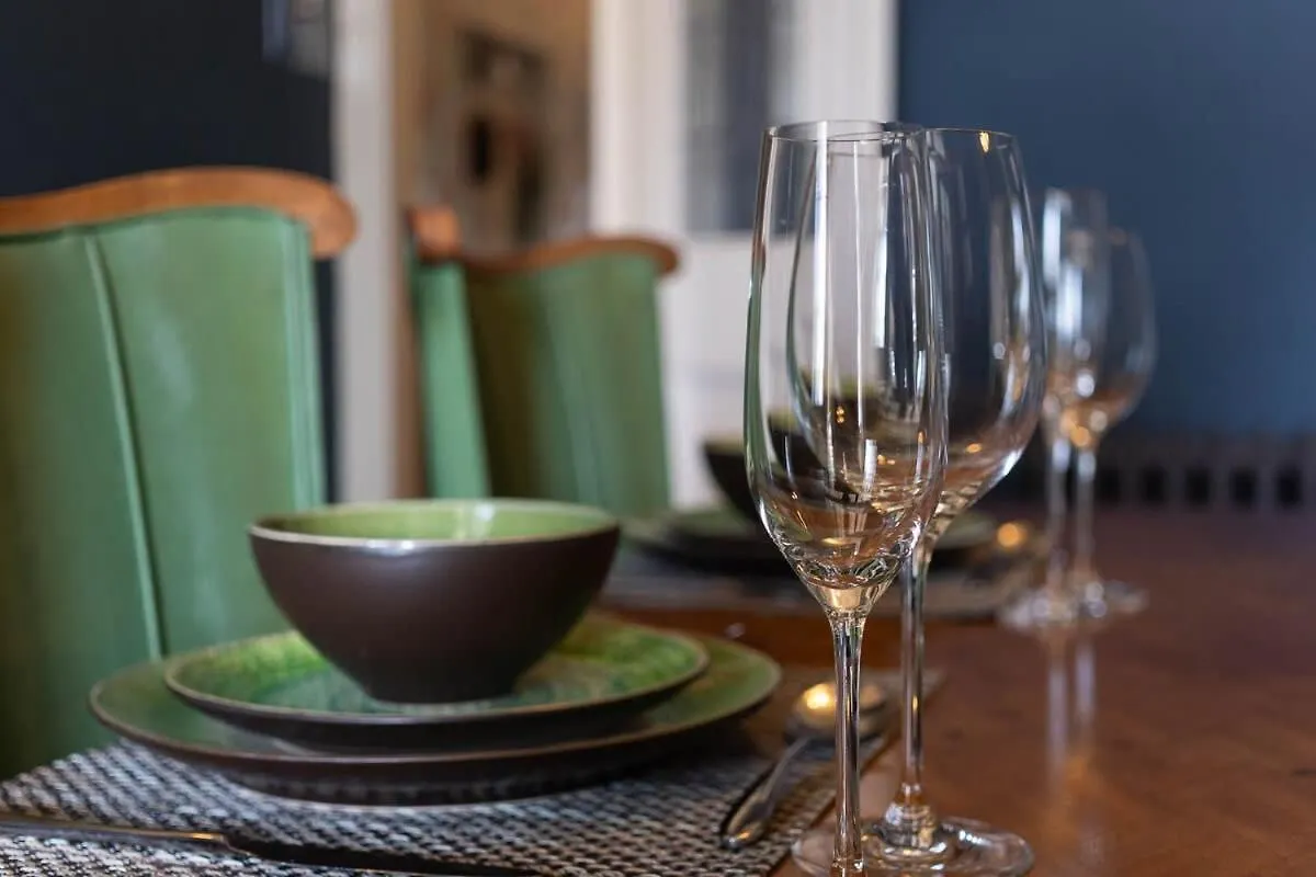 Apartment Host & Stay - Tranquility On Brunswick Square Brighton United Kingdom